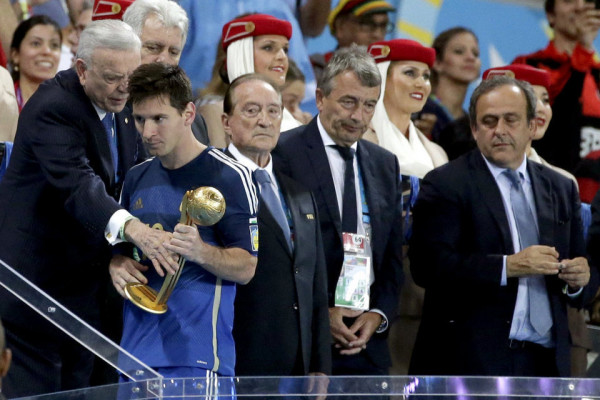 Messi receives the Ballon d'Or of the tournament
